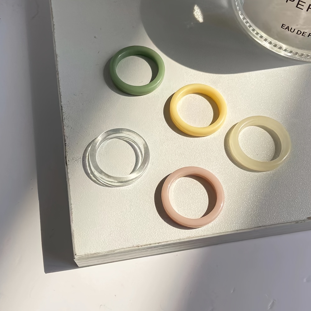 5pcs Colorful Resin Circle Rings Set